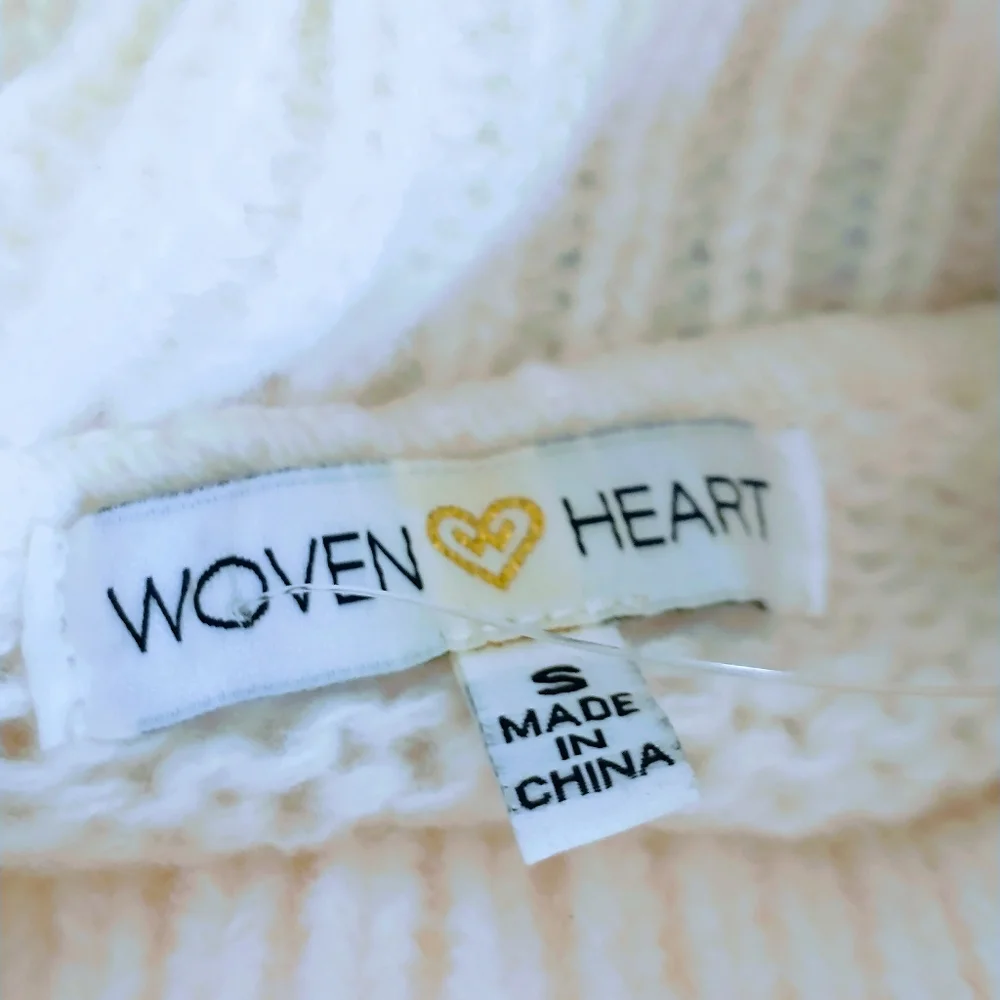 NWT Woven Heart Knit Turtleneck Sweater - Picture 10 of 10